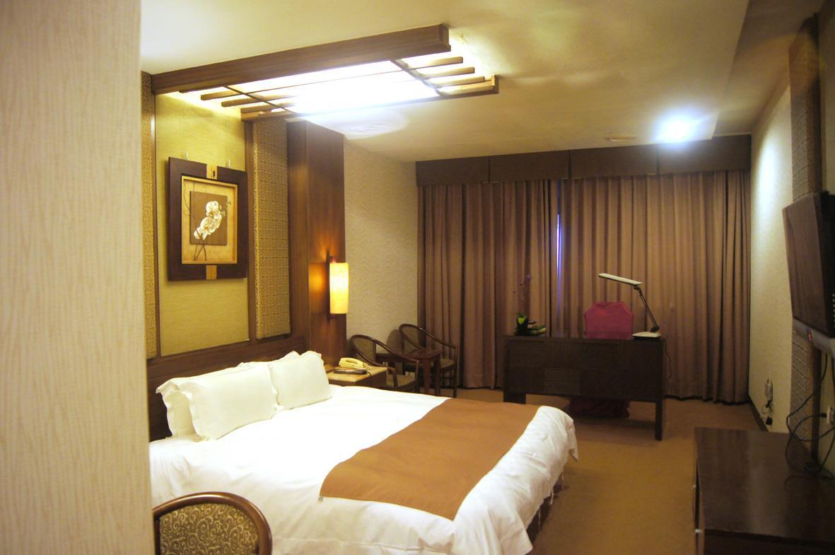 Minxiong Nikaido Business Hotel מראה חיצוני תמונה